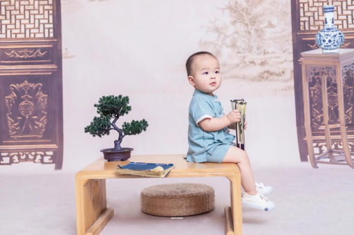 阿克苏宝宝掉头发是怎么回事